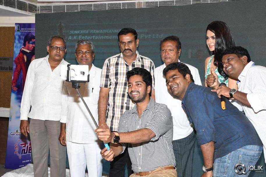 Selfie-Raja-Movie-Title-Song-Launch